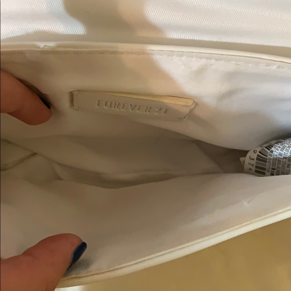 Purse - Picture 4 of 5
